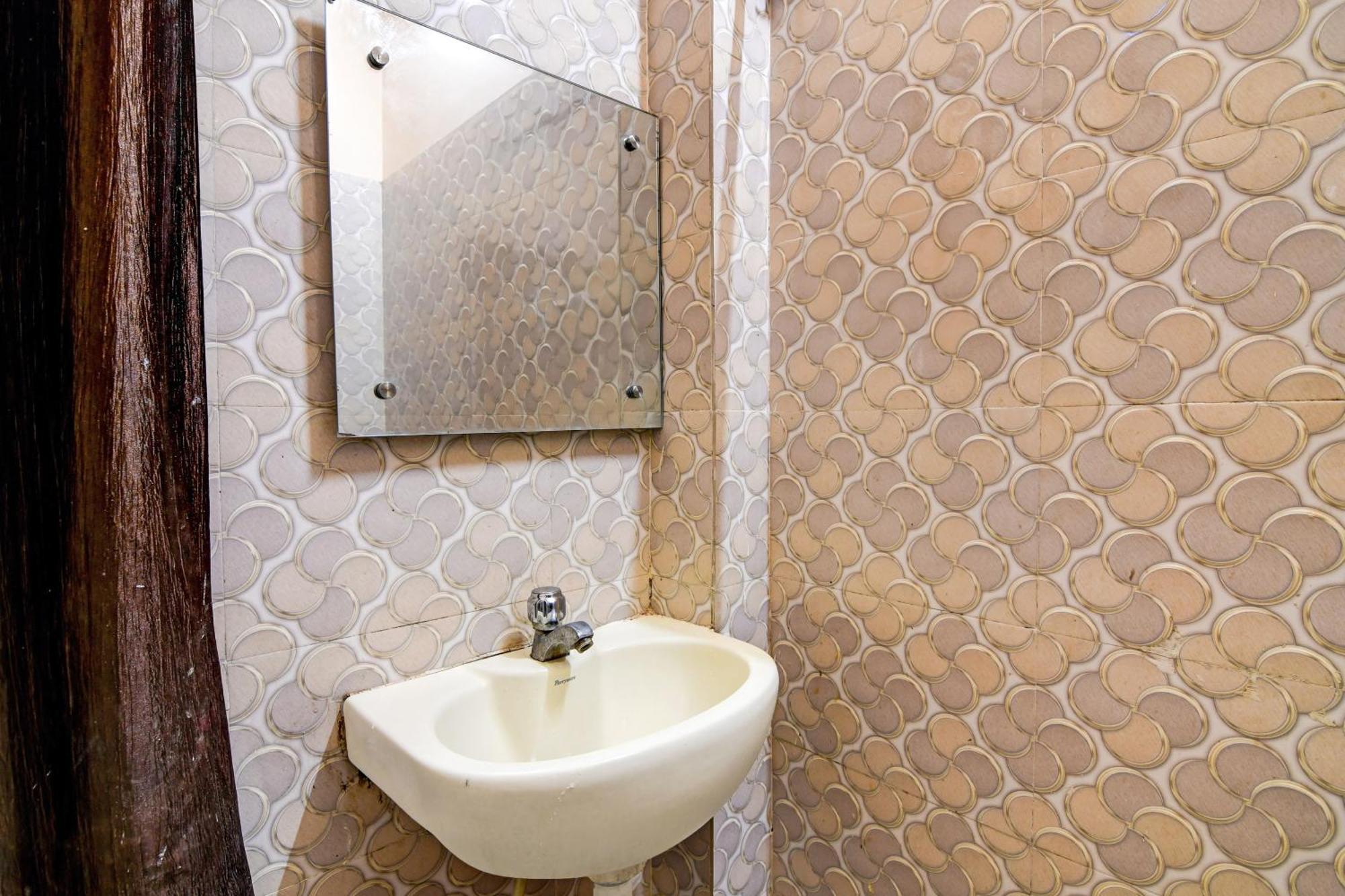 Hotel O Padmavati Projects Pvt Ltd Near Netaji Subhash Chandra Bose International Airport Dam Dam Екстер'єр фото